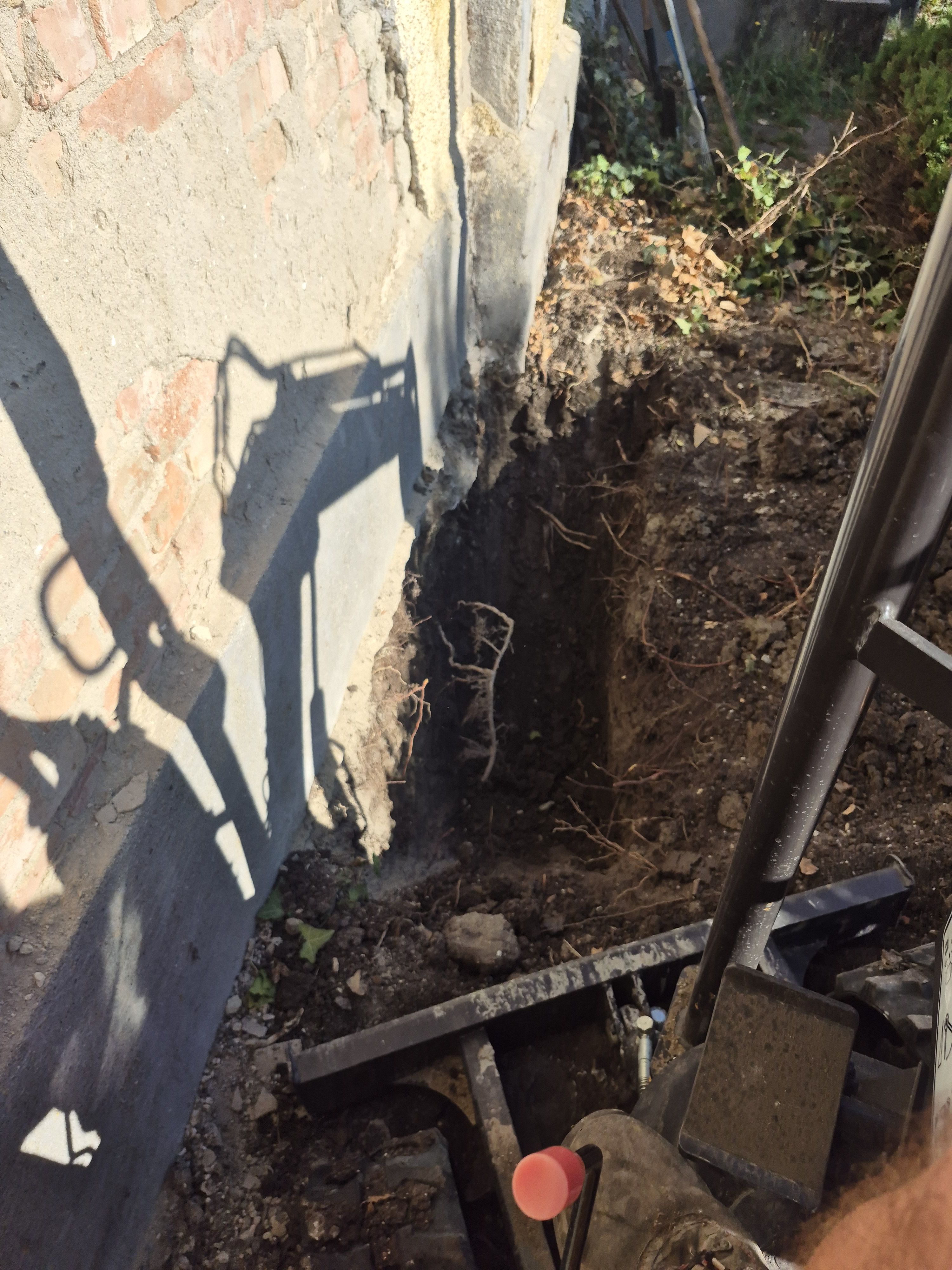 Alapfeltárás régi családi háznál